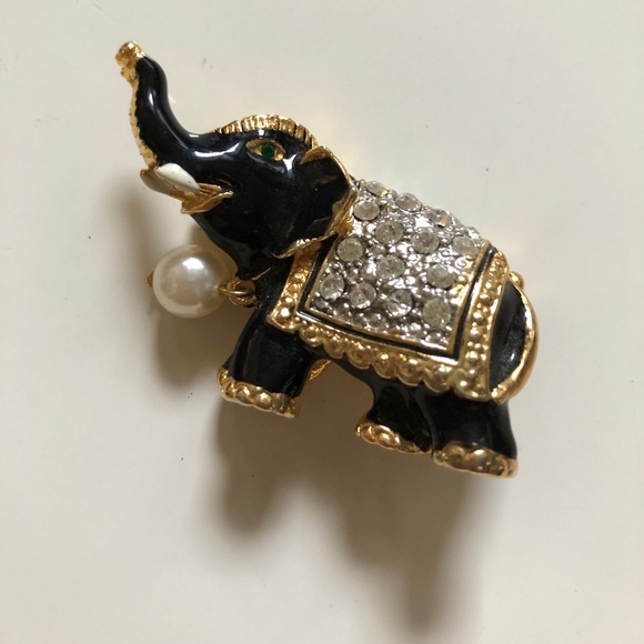 Jewelry - Set Of Two Vintage Elephant Brooches